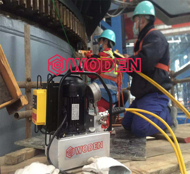 客户使用杏盛液压扳手液压泵施工场景
