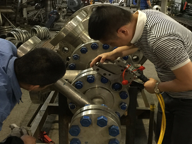 杏盛液压扳手使用场景